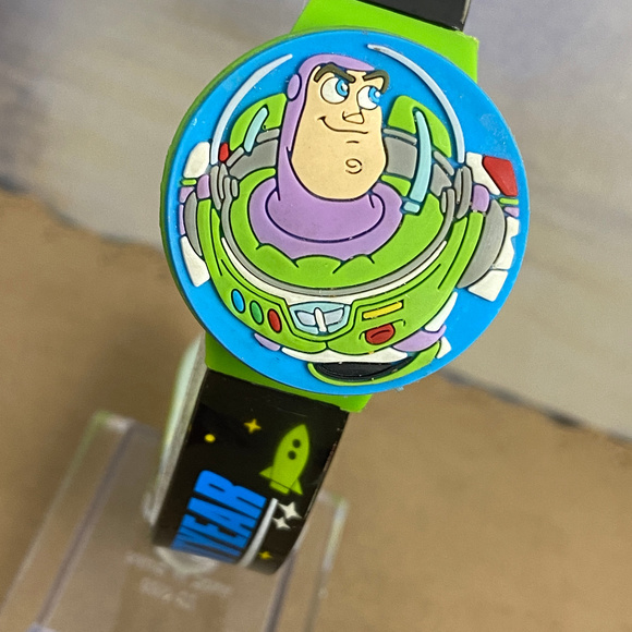 Buzz Light Year Watch Defender of the Universe - Picture 4 of 5